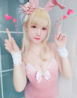 吸血鬼女孩