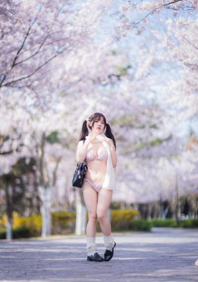 电视剧《十六岁的花季》