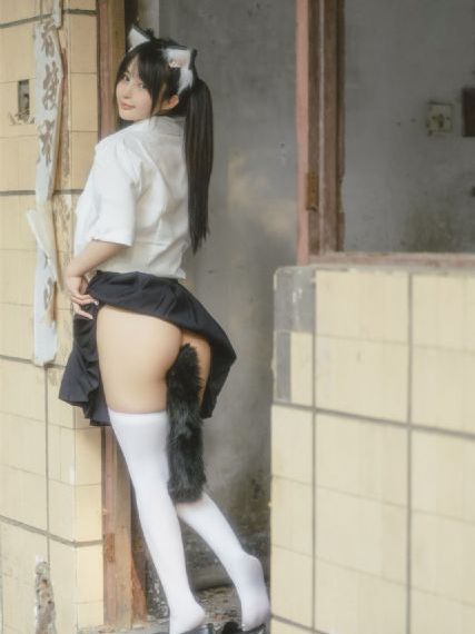 夫妻回不去的联欢晚会动漫